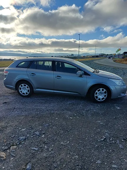 Toyota Avensis 2009 photo 4
