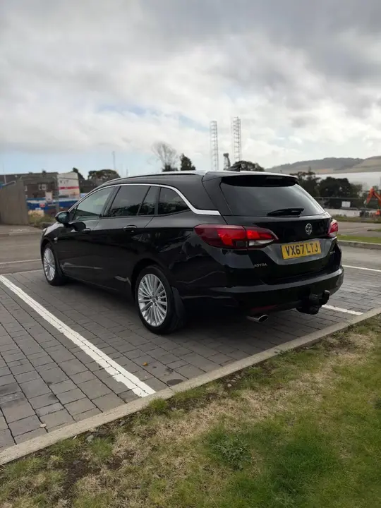Vauxhall Astra 2017 photo 4
