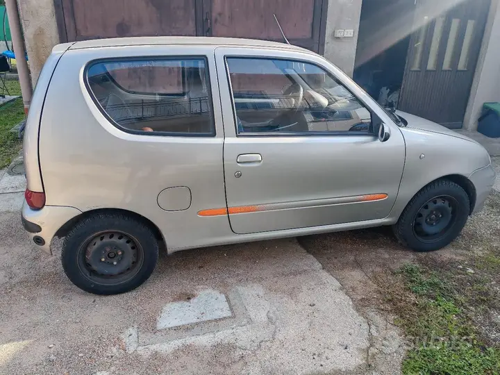 Fiat 600 2001 photo 3