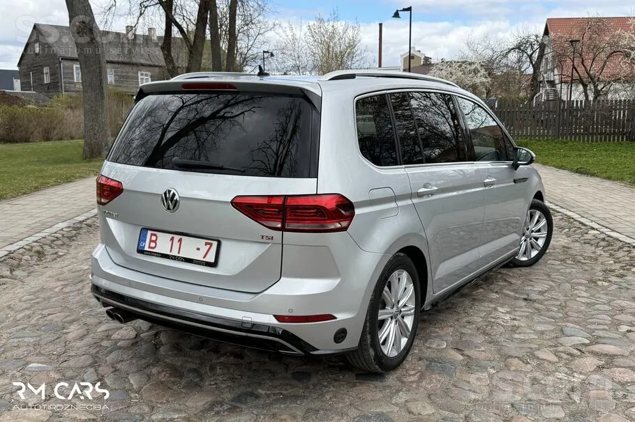 Volkswagen Touran 2017 photo 4
