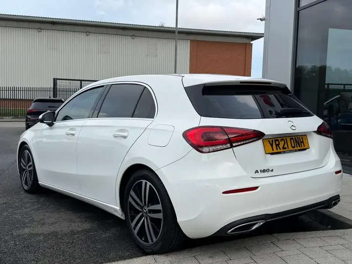 Mercedes-Benz A-Class 2021 photo 3