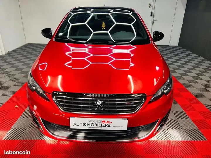 Peugeot 308 2015 photo 2