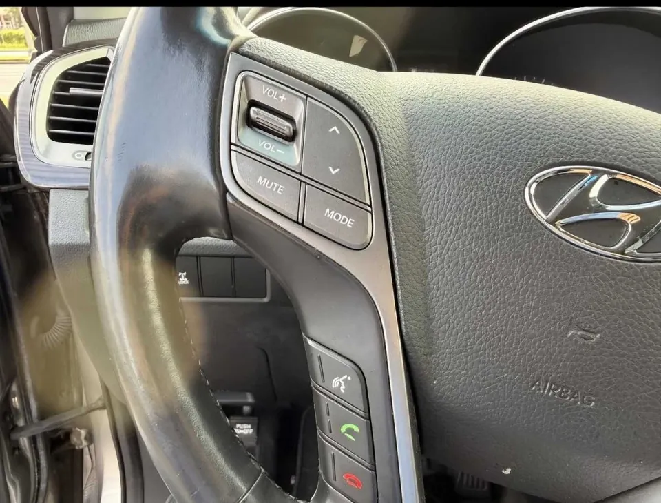 Hyundai Santa Fe 2013 photo 5