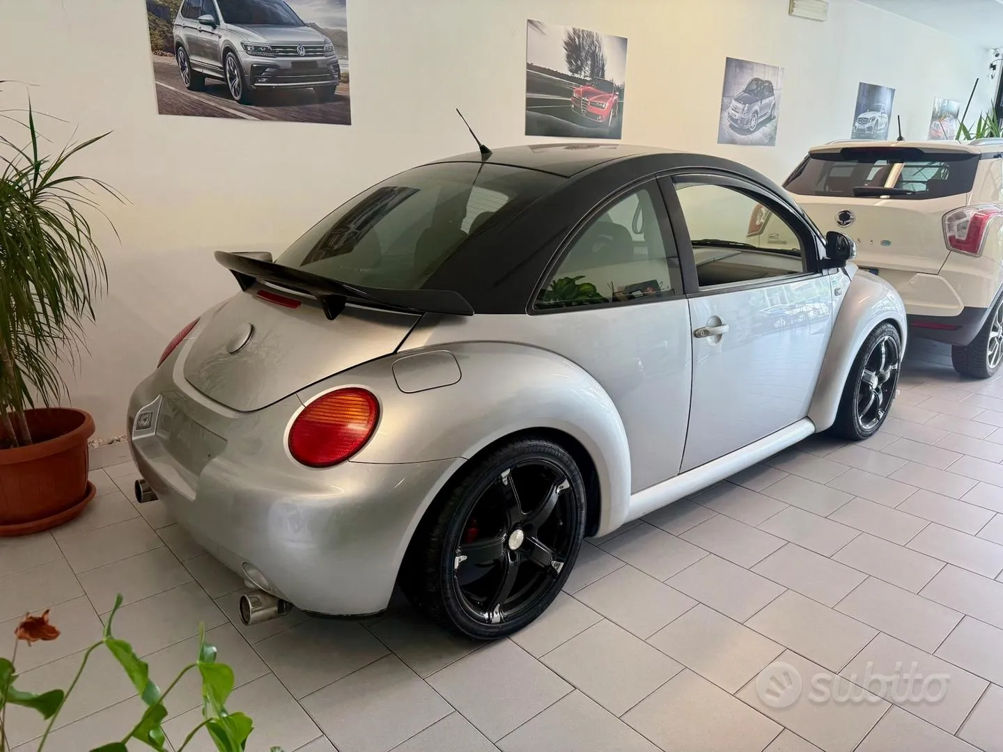 Volkswagen Beetle 1999 photo 2