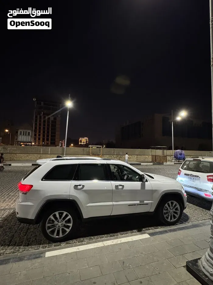 Jeep Grand Cherokee 2017 photo 2