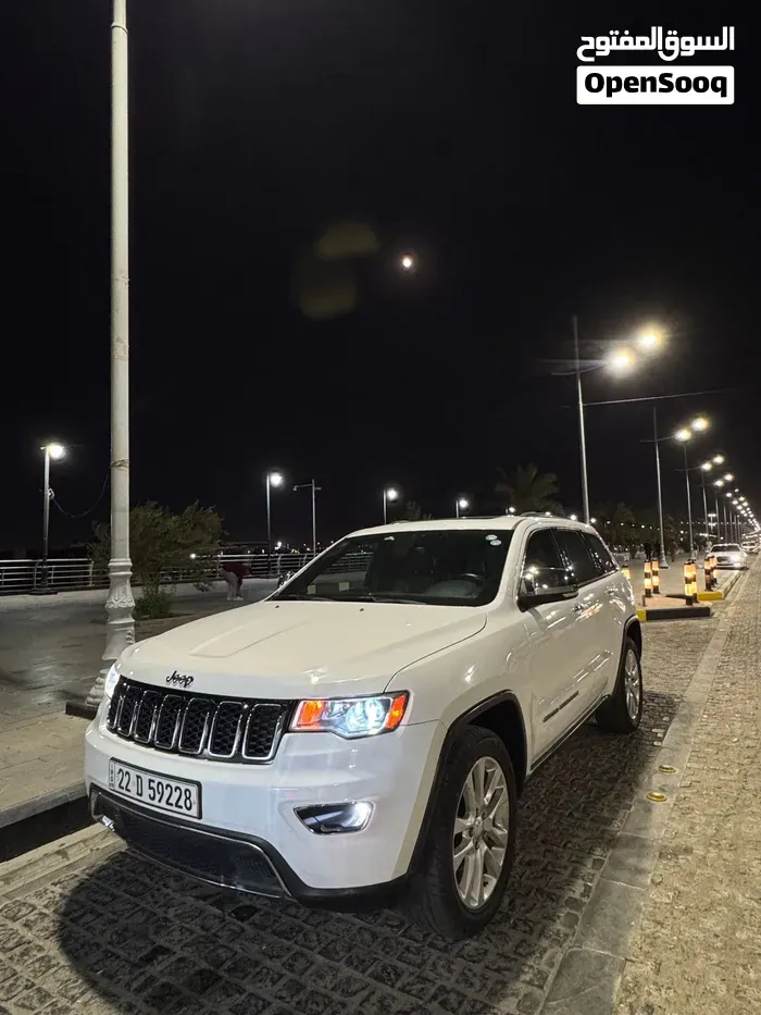 Jeep Grand Cherokee 2017 photo 4