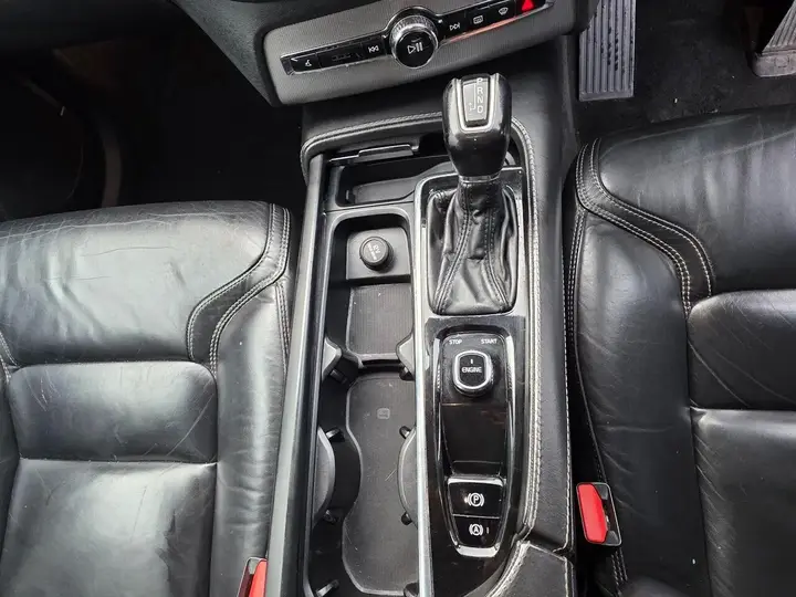 Volvo Xc90 2015 photo 3