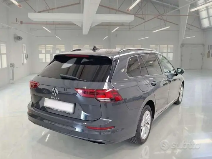 Volkswagen Golf Variant 2022 photo 2