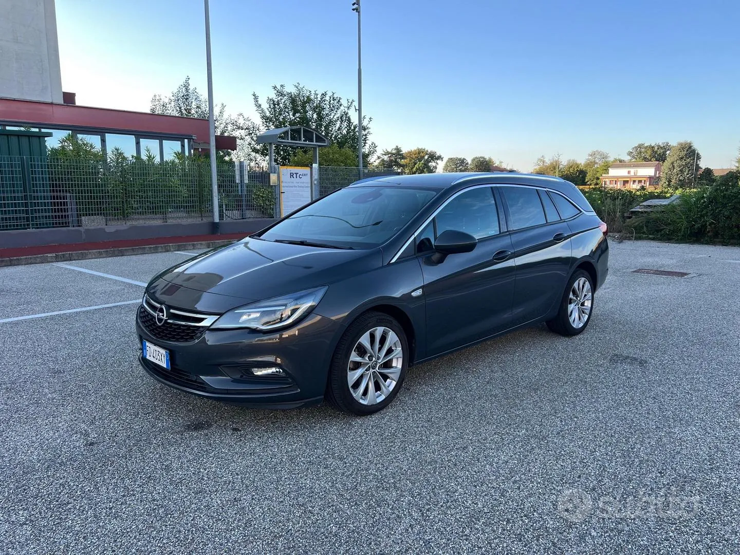 Opel Astra 2016 photo 2