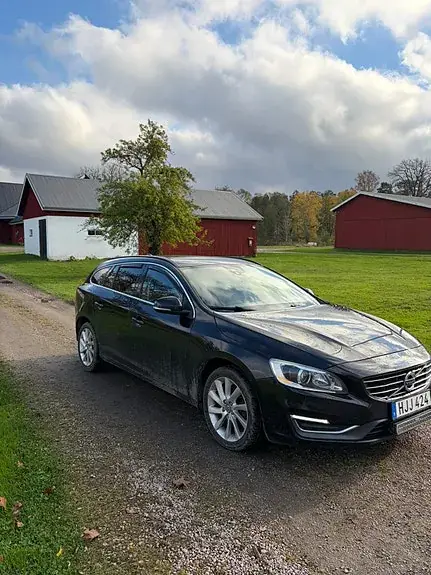 Volvo V60 2014 photo 3