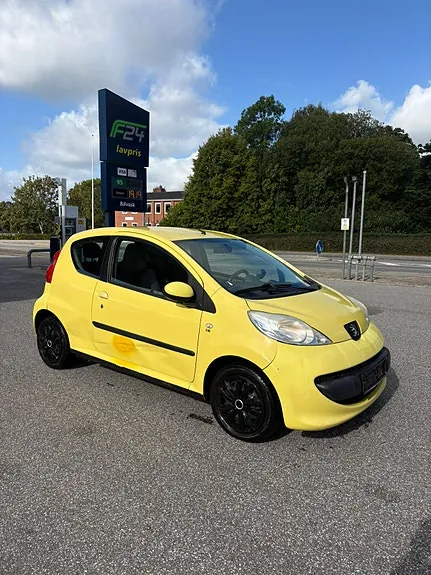 Peugeot 107 2008 photo 3