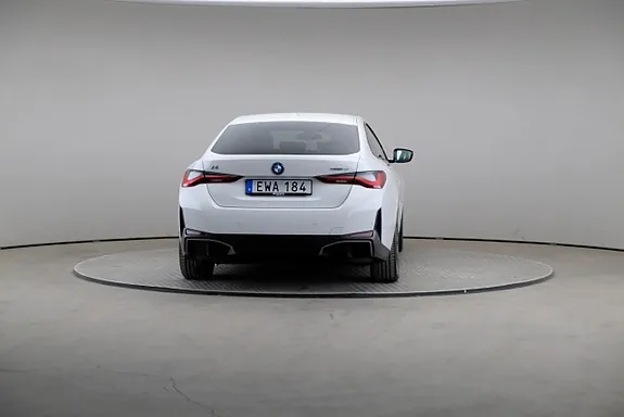 BMW I4 2024 photo 5