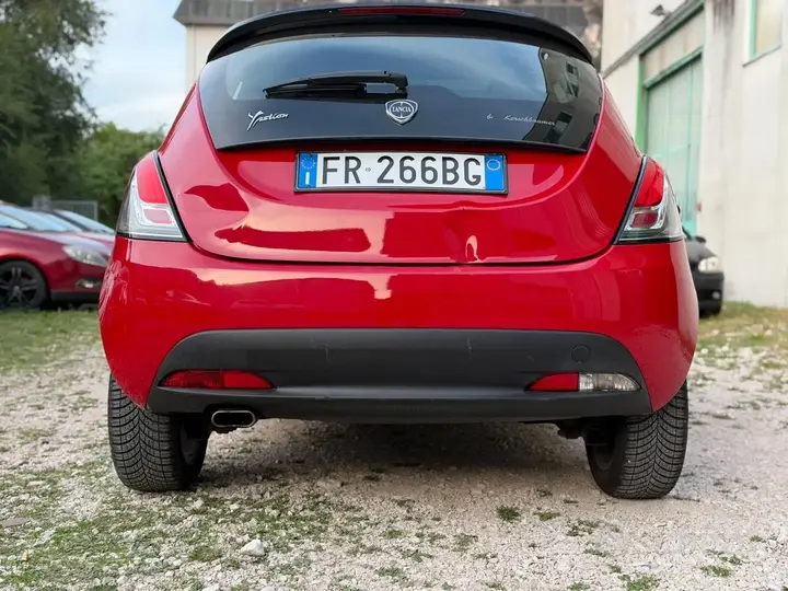Lancia Ypsilon 2012 photo 5