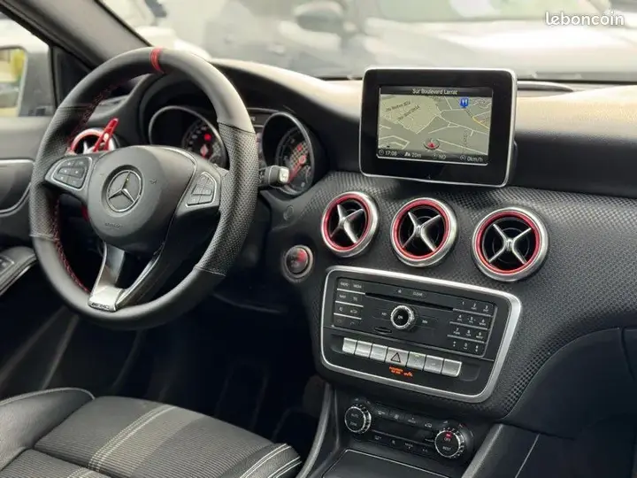 Mercedes-Benz A-Class 2017 photo 3