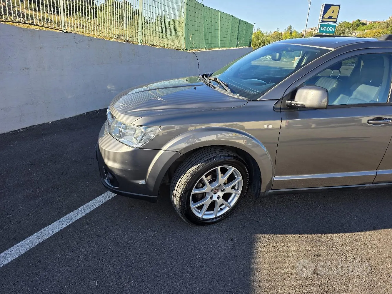 Fiat Freemont 2011 photo 2