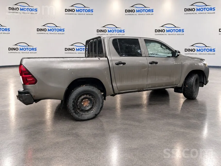 Toyota Hilux 2017 photo 5
