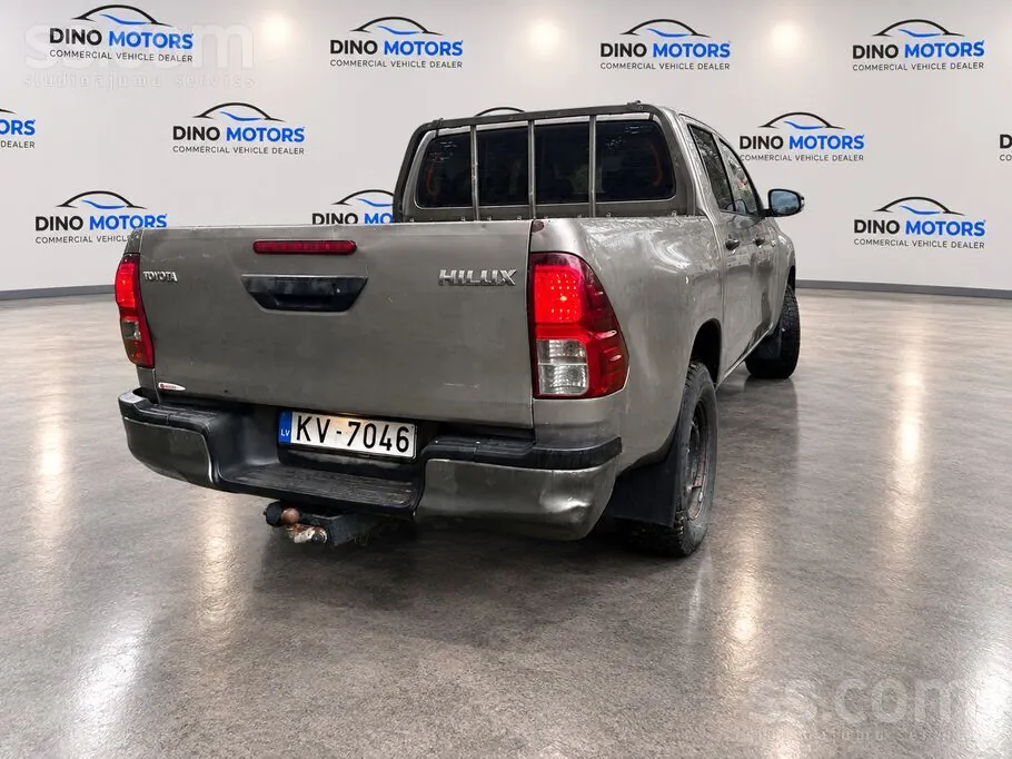 Toyota Hilux 2017 photo 4