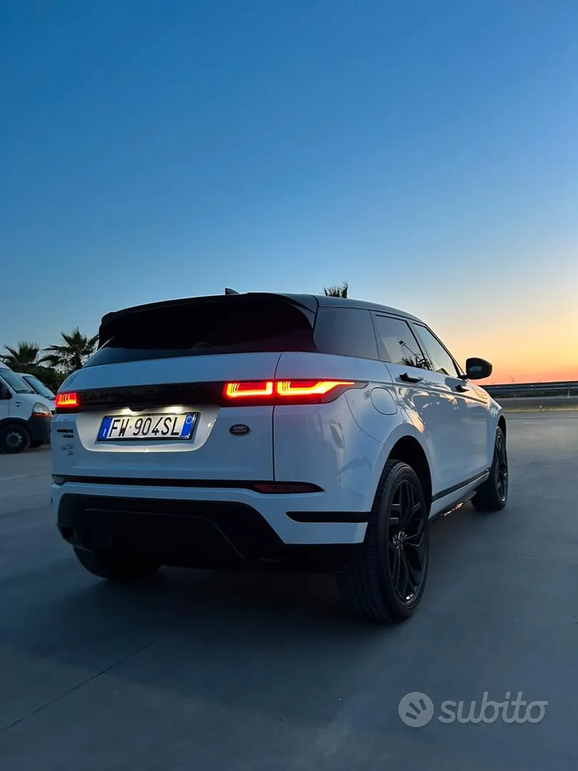 Land Rover Range Rover Evoque 2019 photo 3