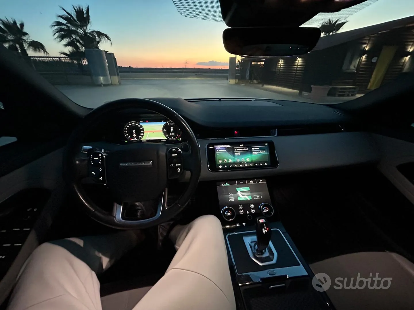 Land Rover Range Rover Evoque 2019 photo 5
