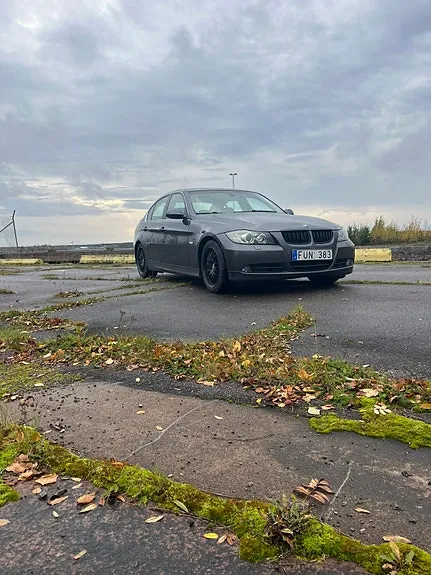 BMW 325I 2007 photo 2