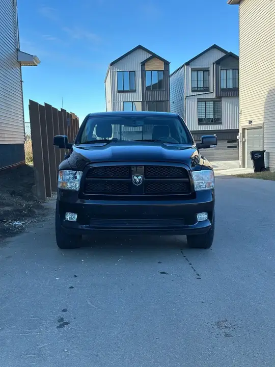 Dodge Ram 1500 2009 photo 2
