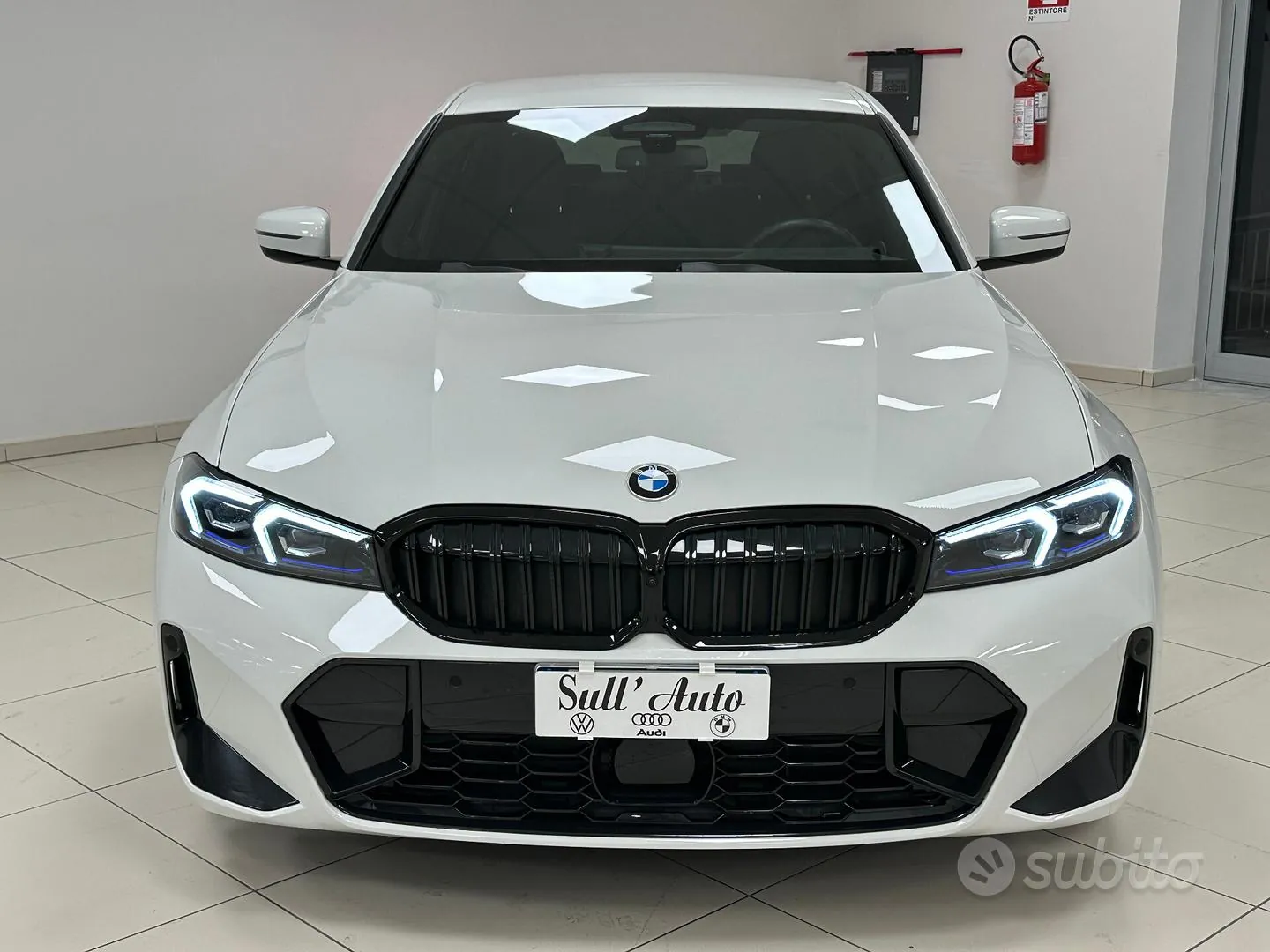 BMW 320D 2024 photo 2