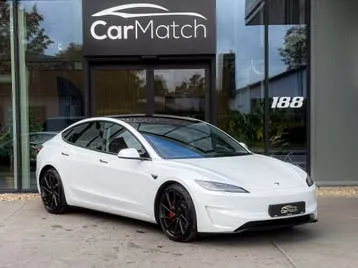 Tesla Model 3 2025 photo 3