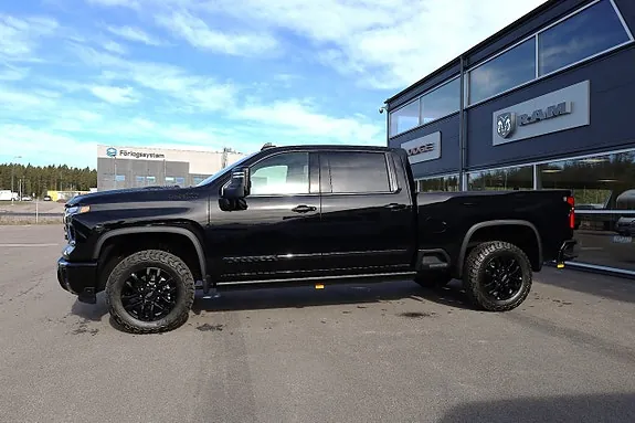 Chevrolet Silverado 2500 2026 photo 4