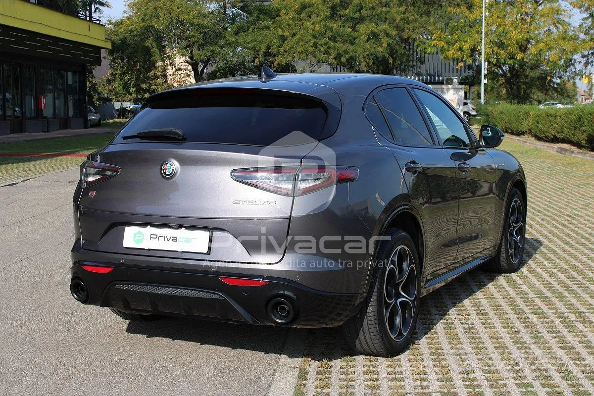 Alfa Romeo Stelvio 2024 photo 5