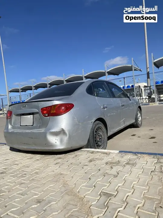 Hyundai Avante 2009 photo 3