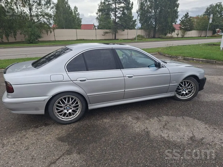 BMW 525 2003 photo 3