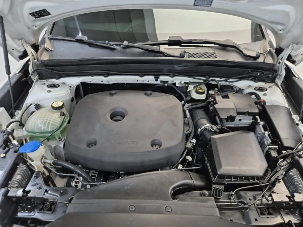 Volvo Xc40 2019 photo 5