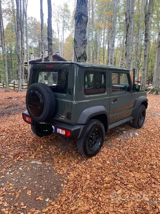 Suzuki Jimny 2023 photo 4