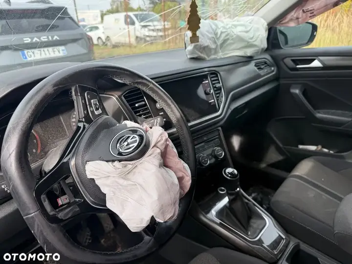 Volkswagen T-Roc 2019 photo 5