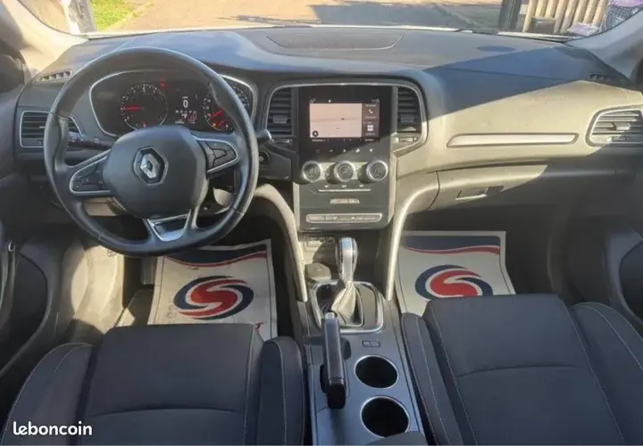 Renault Megane 2021 photo 3