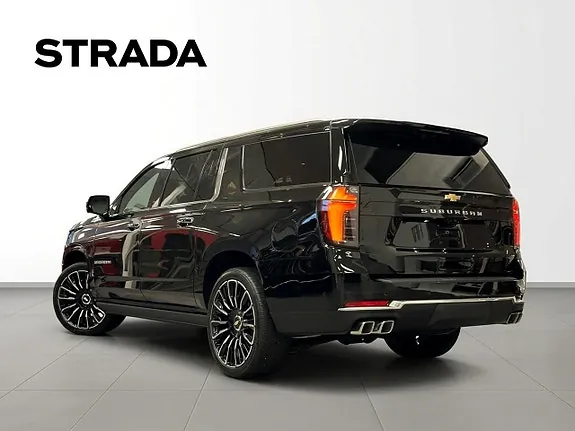 Chevrolet Suburban 2026 photo 3