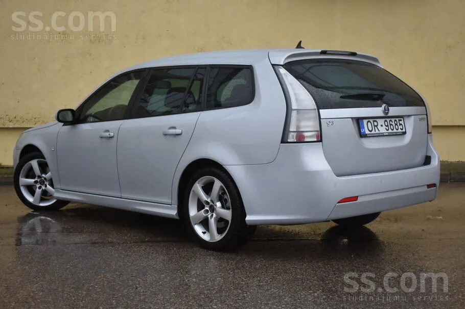 Saab 9-3 2009 photo 2