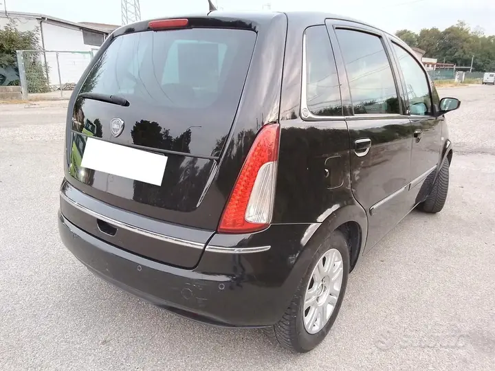 Lancia Musa 2008 photo 3