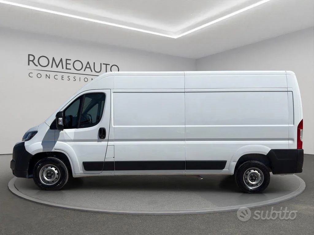 Opel Movano 2024 photo 3