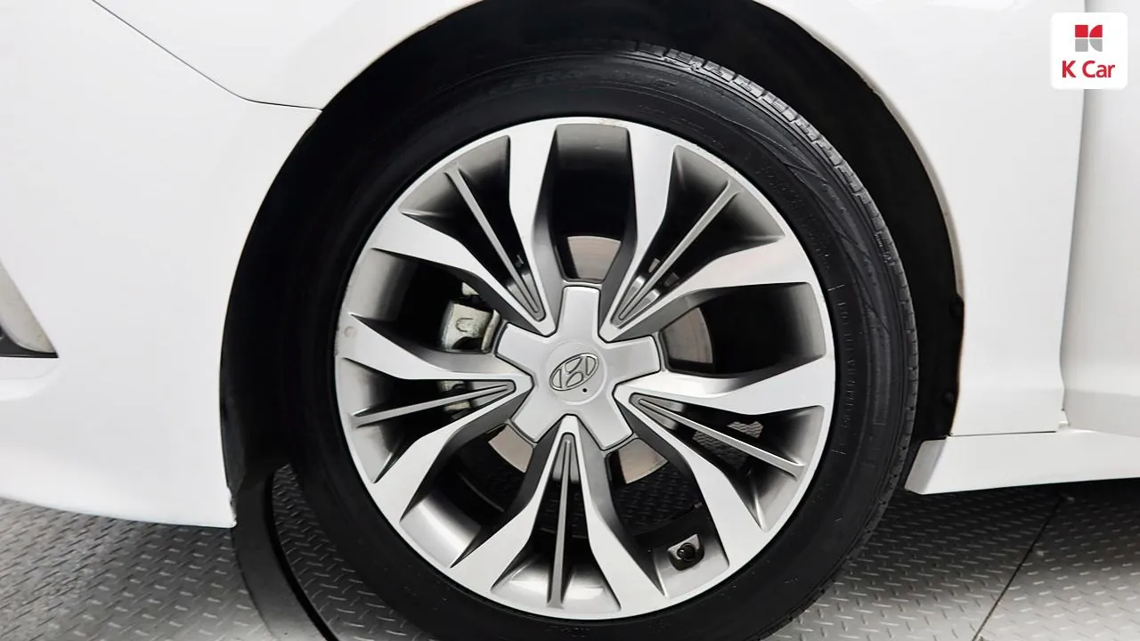 Hyundai Sonata 2015 photo 5