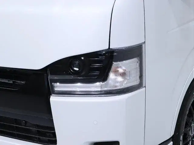Toyota Hiace 2026 photo 4