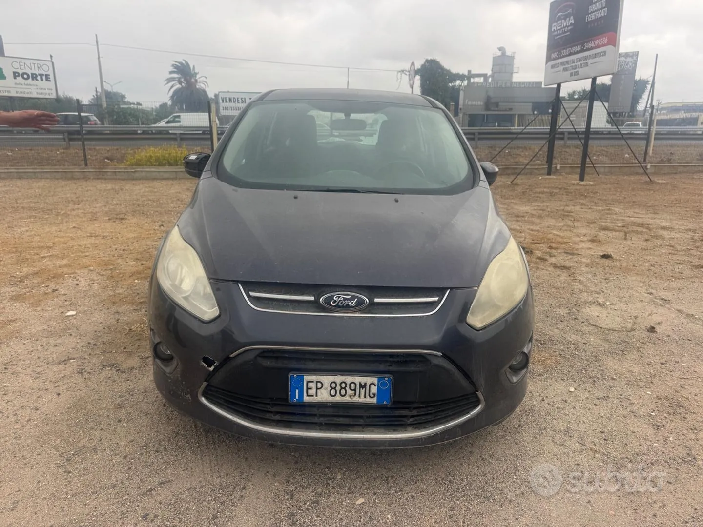 Ford C-Max 2012 photo 4