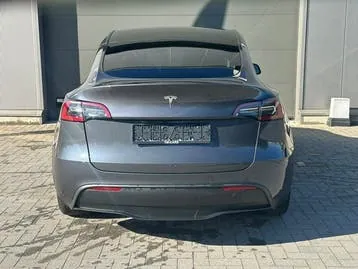 Tesla Model Y 2023 photo 3