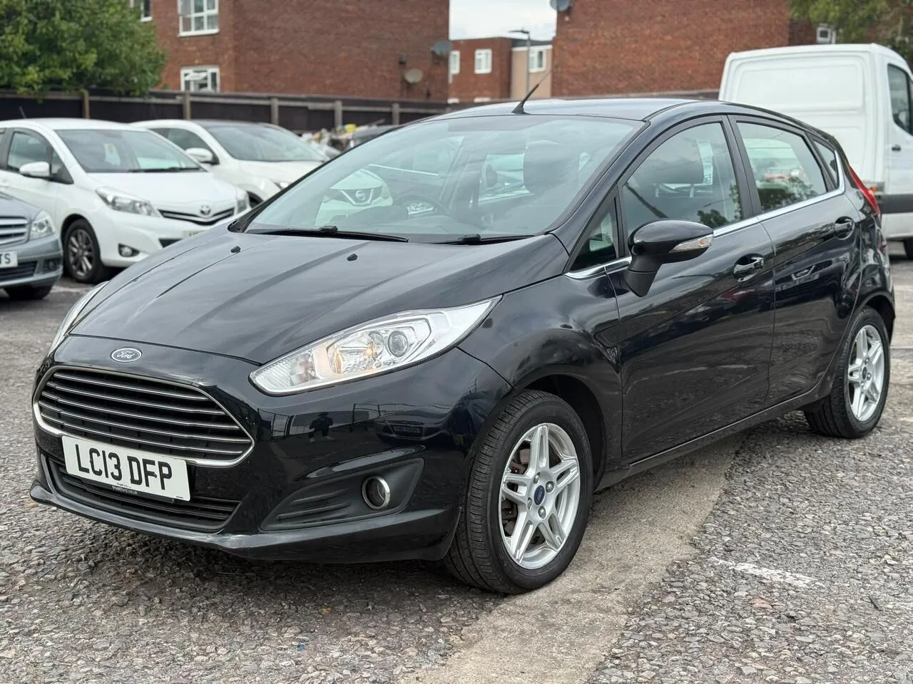Ford Fiesta 2013 photo 3