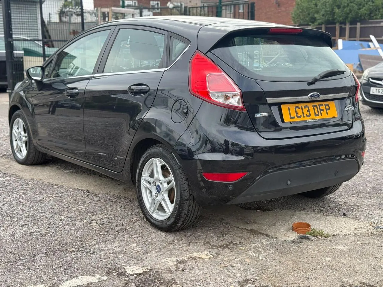 Ford Fiesta 2013 photo 4