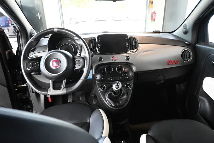 Fiat 500 2018 photo 2