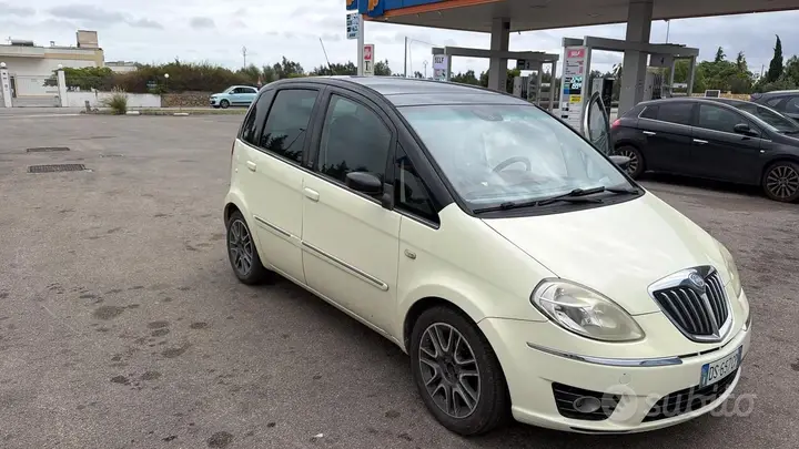 Lancia Musa 2008 photo 3