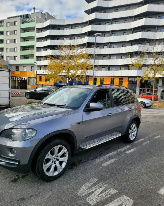 BMW X5 2007 photo 2