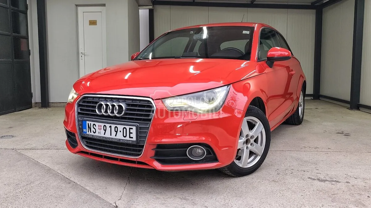 Audi A1 2011 photo 2