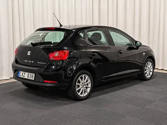 Seat Ibiza 2012 photo 4